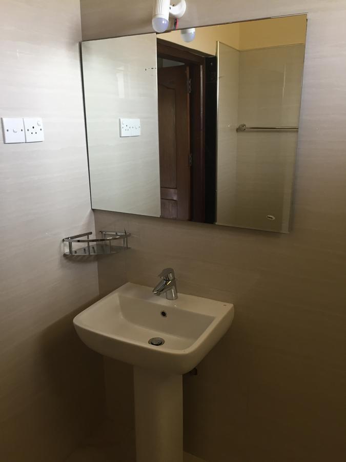 Bed & Breakfast Bee Nest Negombo